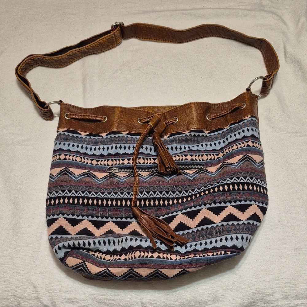 Aeropostale Bohemian-style Bag